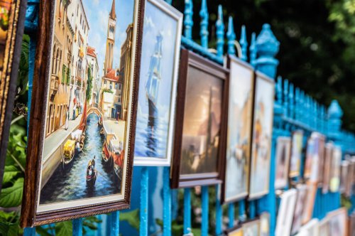 Къде да продаваме изкуството си онлайн в България: Защо kupikartina.bg е избор №1 за художници?